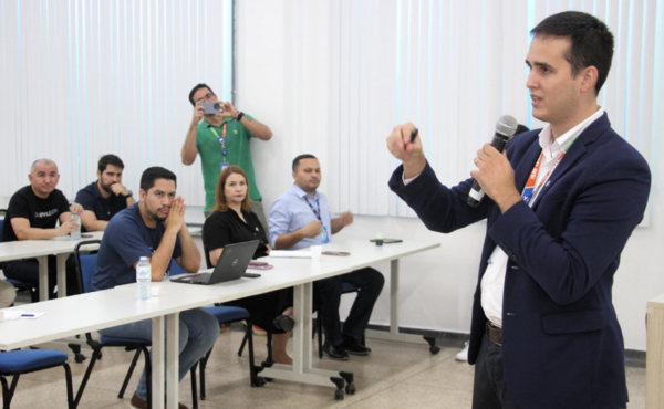 SENAI Amapá participa de evento que debate fortalecimento do setor